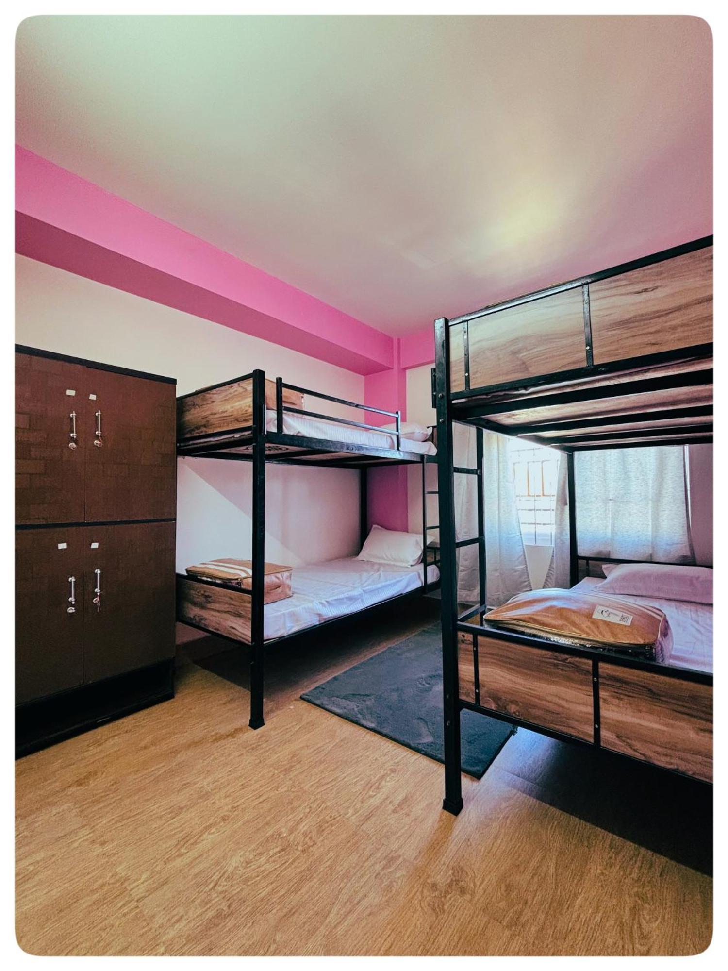 Stargaze Backpackers Shillong Hostel Buitenkant foto